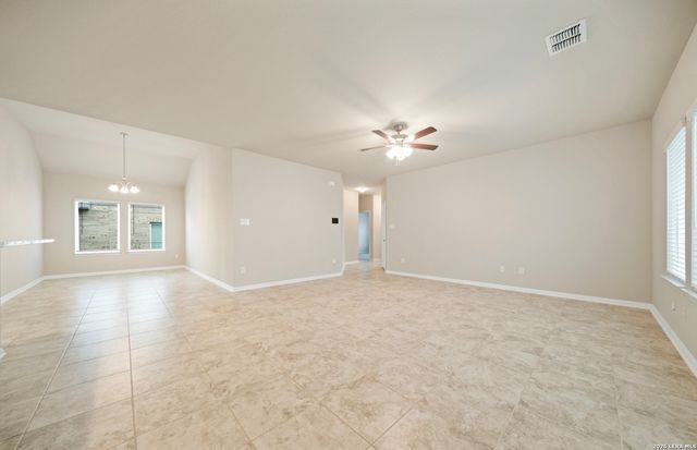 8907 Arundal Garden, Converse, TX 78109