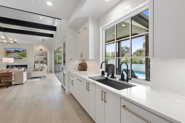17213 MORNING GROVE LN, Austin, TX 78738