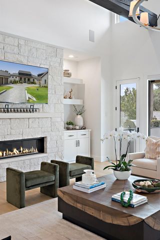 17213 MORNING GROVE LN, Austin, TX 78738