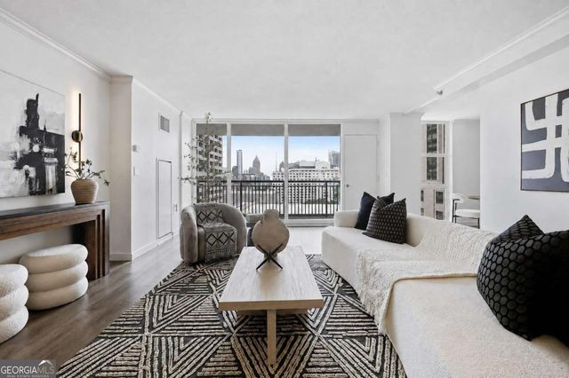 620 Peachtree Street NE 1613, Atlanta, GA 30308