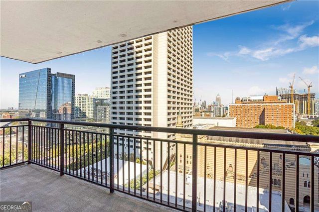 620 Peachtree Street NE 1613, Atlanta, GA 30308