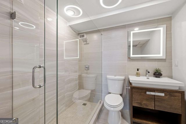 620 Peachtree Street NE 1613, Atlanta, GA 30308