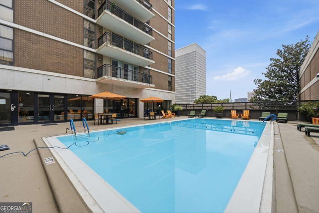 620 Peachtree Street NE 1613, Atlanta, GA 30308