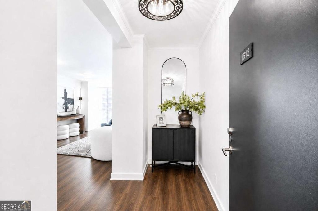620 Peachtree Street NE 1613, Atlanta, GA 30308