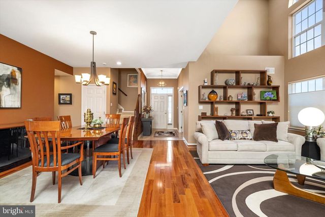 109 FONTAINE CT, Monroe Township, NJ 08831