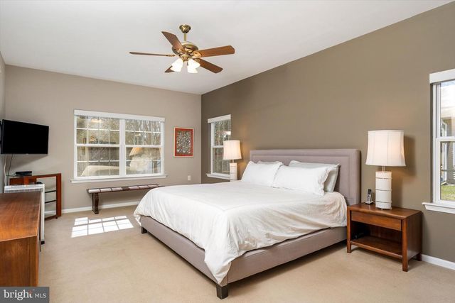 109 FONTAINE CT, Monroe Township, NJ 08831