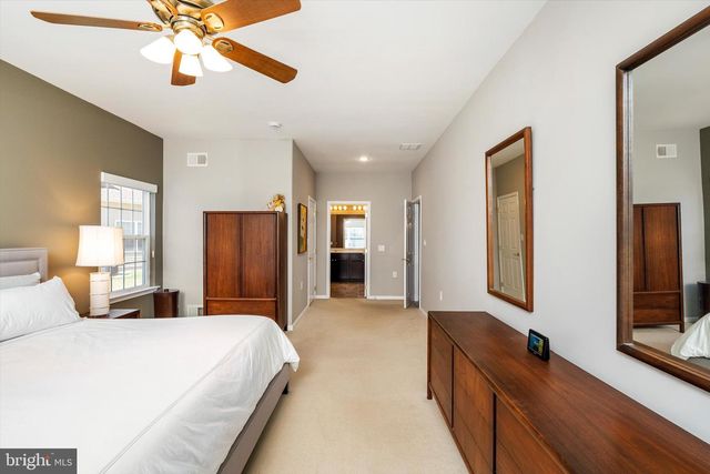 109 FONTAINE CT, Monroe Township, NJ 08831