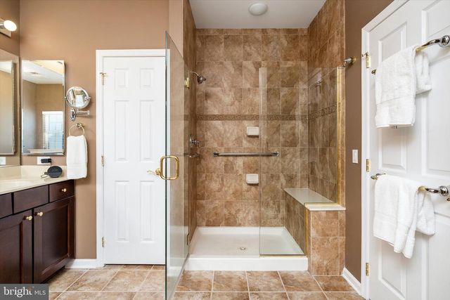 109 FONTAINE CT, Monroe Township, NJ 08831