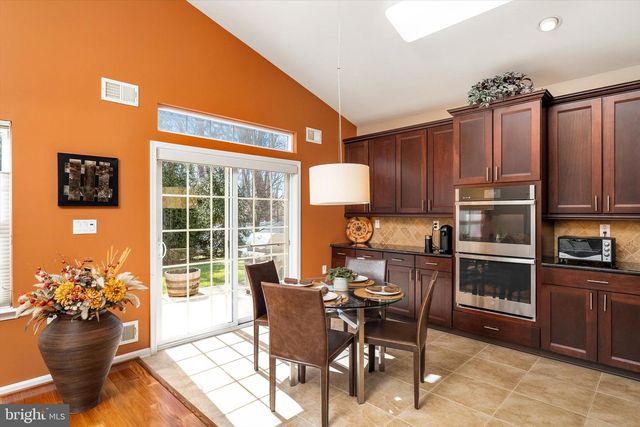 109 FONTAINE CT, Monroe Township, NJ 08831