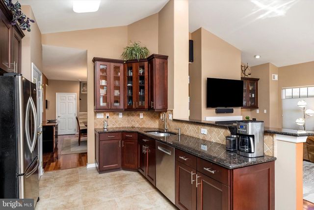 109 FONTAINE CT, Monroe Township, NJ 08831