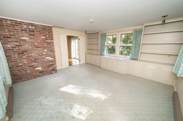 9 Cherlyn Dr, Northborough, MA 01532