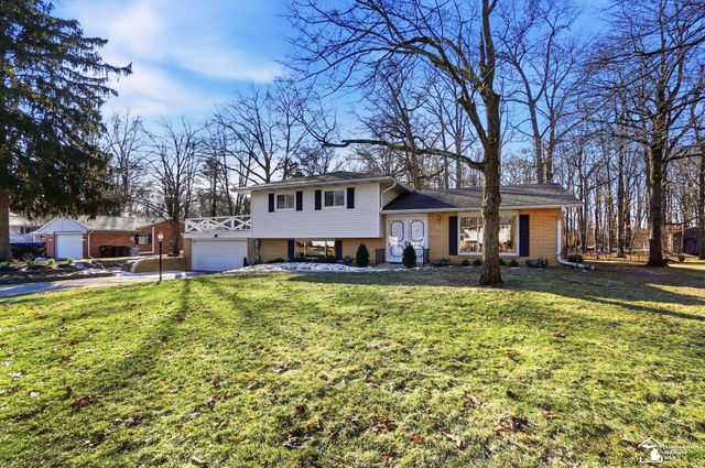 3415 Woodmont Drive, Lambertville, MI 48144