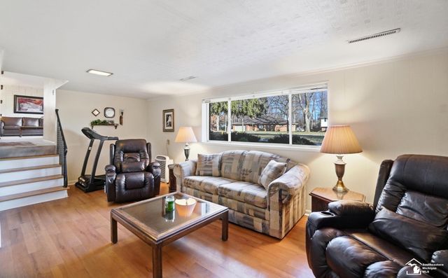 3415 Woodmont Drive, Lambertville, MI 48144