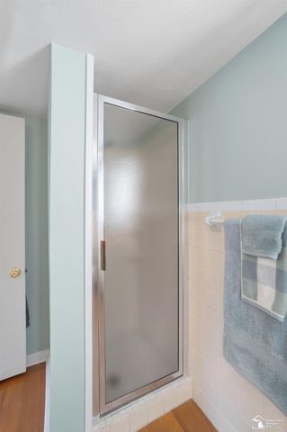 3415 Woodmont Drive, Lambertville, MI 48144