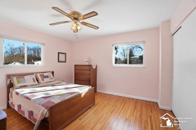 3415 Woodmont Drive, Lambertville, MI 48144