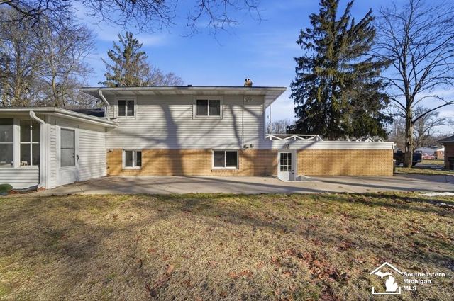 3415 Woodmont Drive, Lambertville, MI 48144