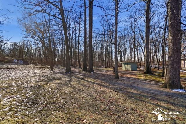 3415 Woodmont Drive, Lambertville, MI 48144