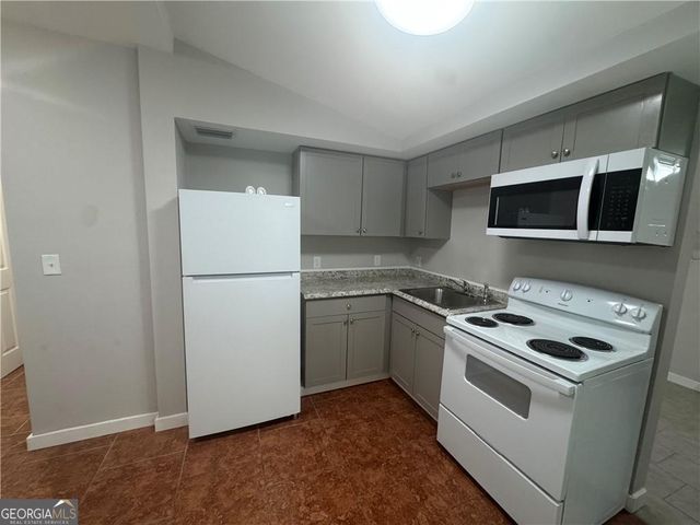 801 R Street, Brunswick, GA 31520