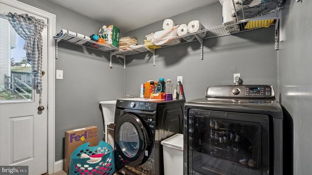 415 FOX HOLLOW DR, Feasterville Trevose, PA 19053