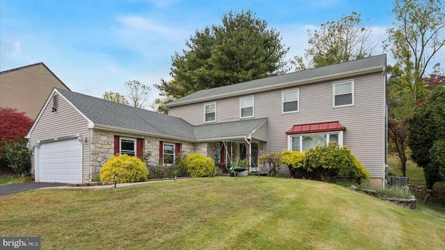 415 FOX HOLLOW DR, Feasterville Trevose, PA 19053