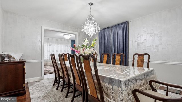 415 FOX HOLLOW DR, Feasterville Trevose, PA 19053