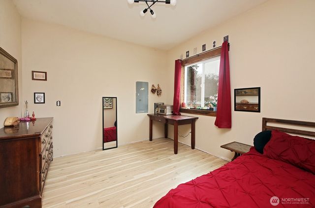 5180 Camelot Court, Langley, WA 98260