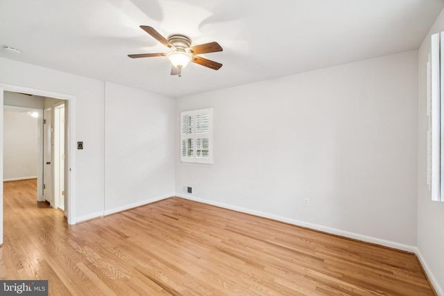 1624 41ST ST N, Mclean, VA 22101