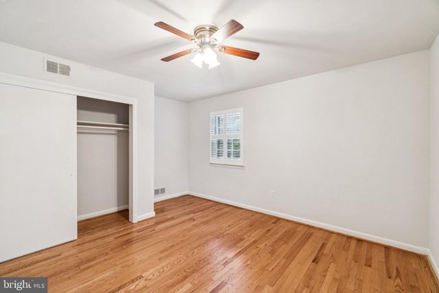 1624 41ST ST N, Mclean, VA 22101