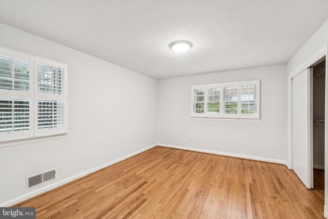 1624 41ST ST N, Mclean, VA 22101