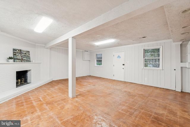 1624 41ST ST N, Mclean, VA 22101