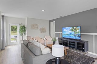 8411 MADRID STREET, Lakeland, FL 33810