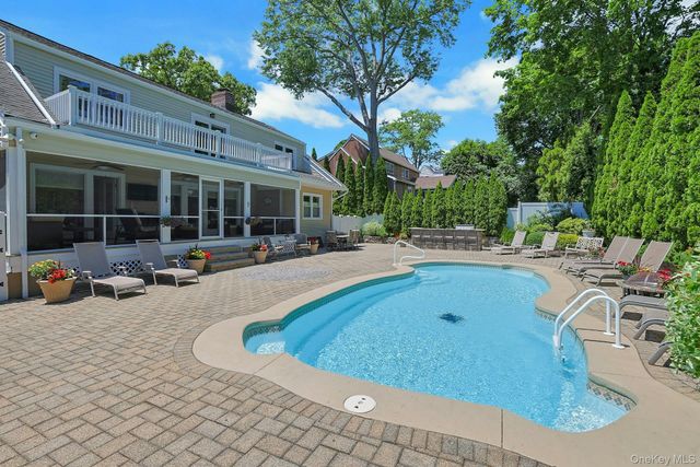 21 Soundview Drive, Eastchester, NY 10709
