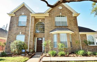15410 Oak Lake Glen Dr, Sugar Land, TX 77498