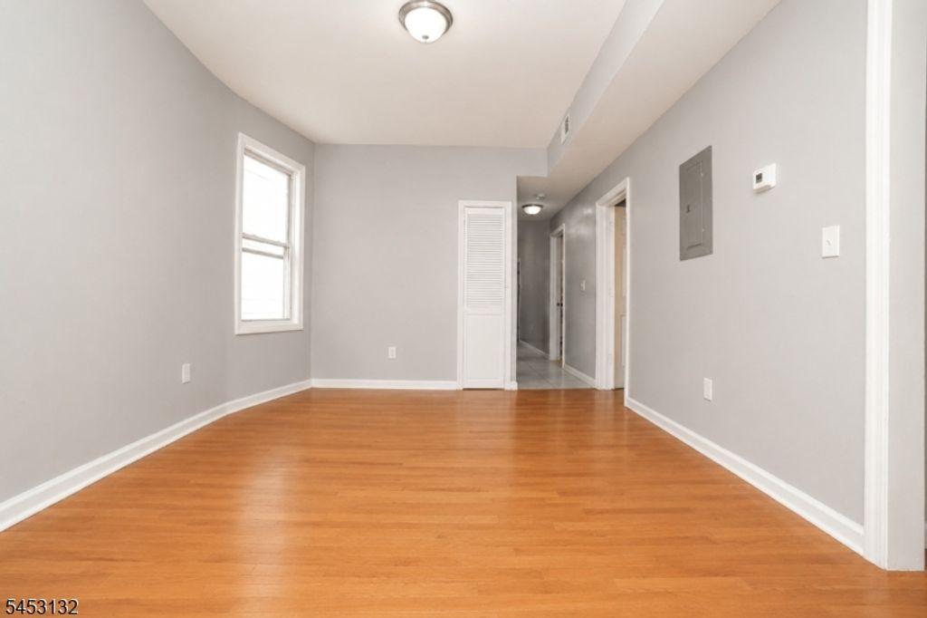143 Pearsall Ave, Jersey City, NJ 07305 — photo 2