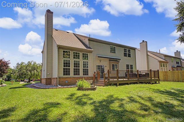 8179 Creekside Drive, Westland, MI 48185