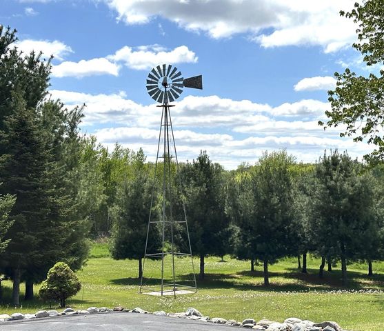 36999 Stanchfield Lake Road NW, Dalbo, MN 55017