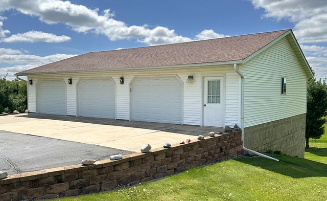 36999 Stanchfield Lake Road NW, Dalbo, MN 55017
