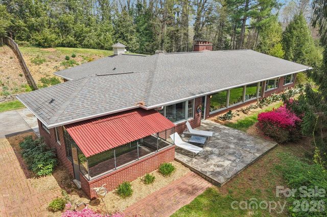 80 Sunset Drive, Marshall, NC 28753