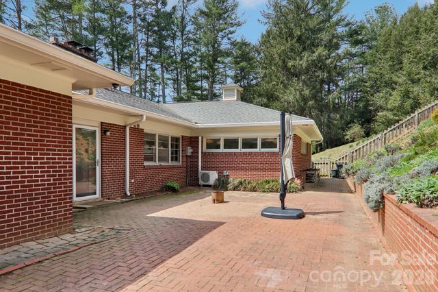 80 Sunset Drive, Marshall, NC 28753