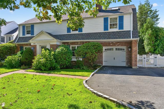 108 Kingsbury Road, Garden City, NY 11530