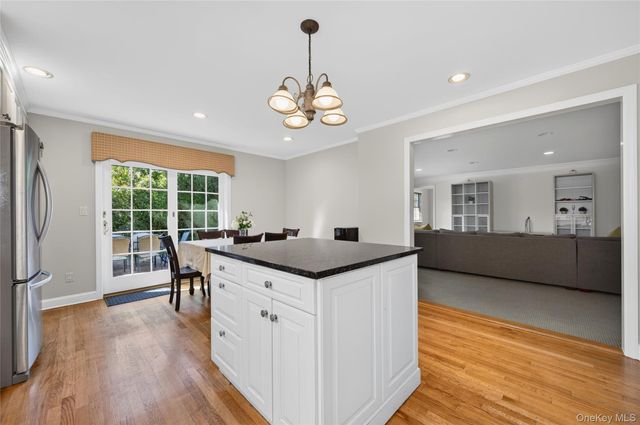 108 Kingsbury Road, Garden City, NY 11530