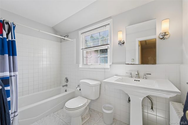 108 Kingsbury Road, Garden City, NY 11530
