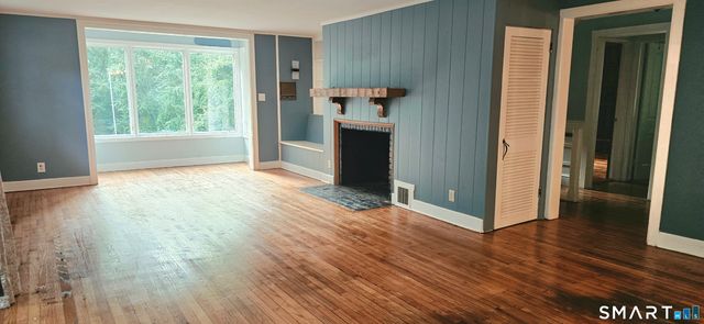 187 West Avon Road, Avon, CT 06001