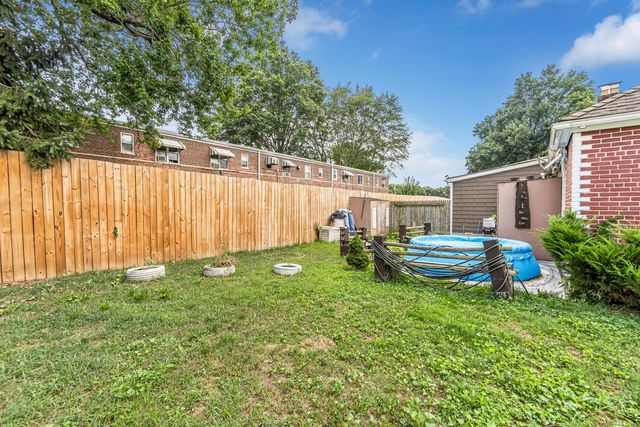 242 Pearl Harbor Street, Bridgeport, CT 06610