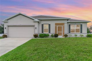 211 NW 4th ST, Cape Coral, FL 33993