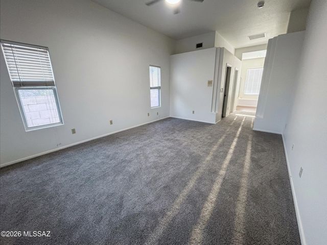 12490 N Wayfarer Way, Oro Valley, AZ 85755