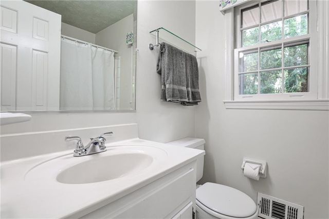 2851 Thornridge Drive, Atlanta, GA 30340