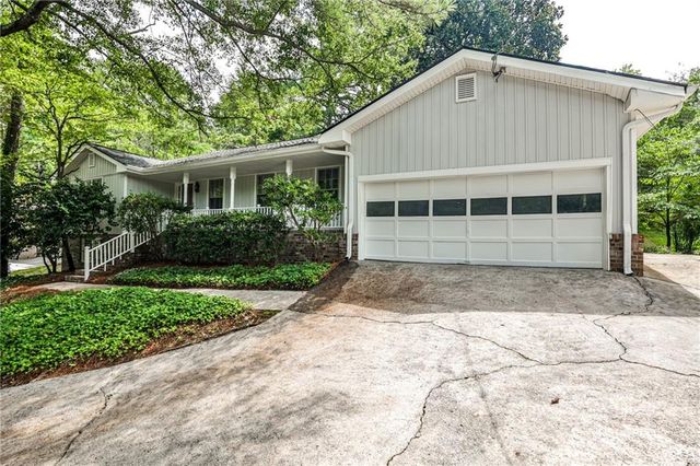 2851 Thornridge Drive, Atlanta, GA 30340