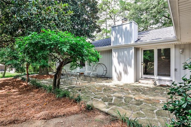 2851 Thornridge Drive, Atlanta, GA 30340