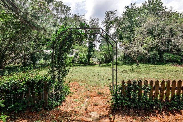 2851 Thornridge Drive, Atlanta, GA 30340